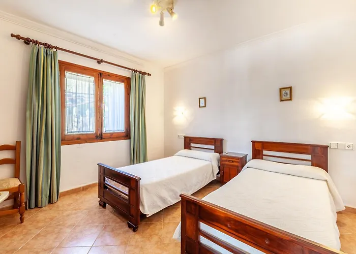 Faisan By Sealand Willa